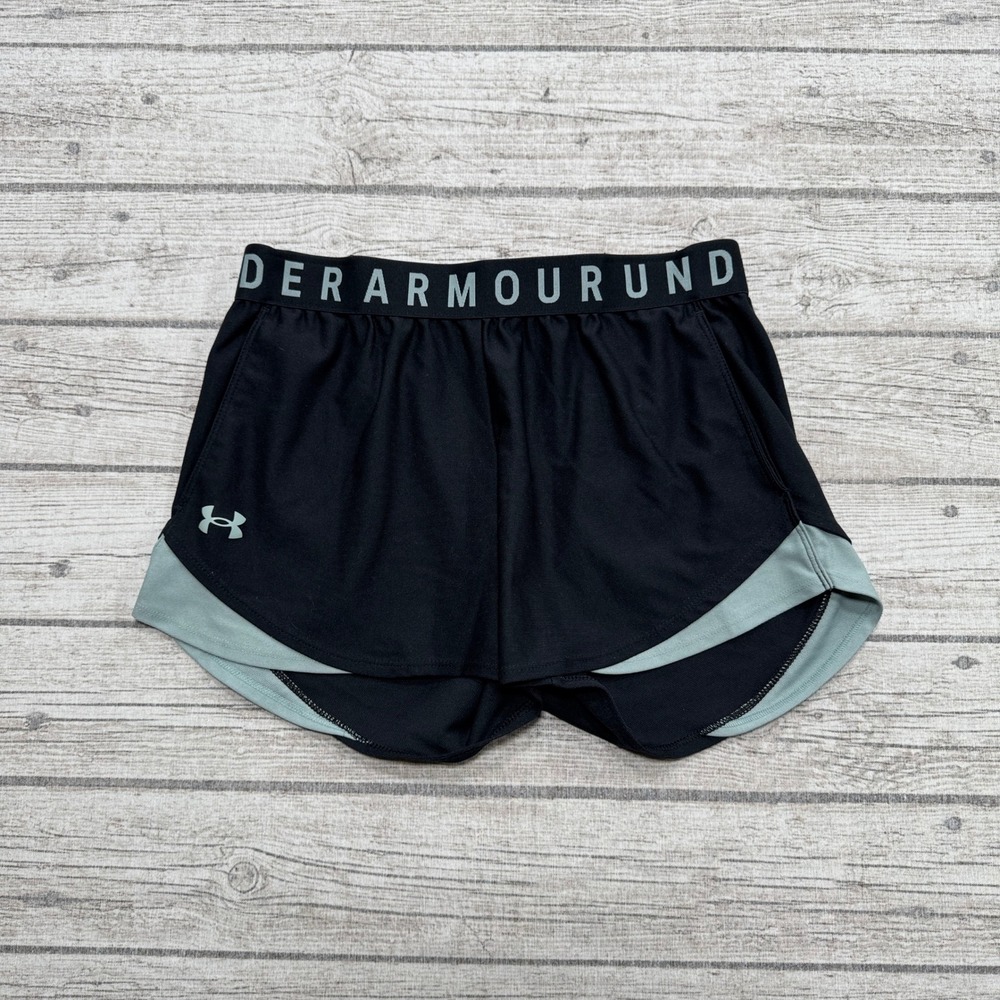 Under Armour Shorts Women's Small Black Loose Fit HeatGear Athletic Gym Training